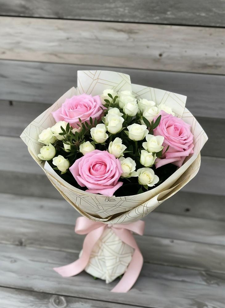 Букет цветов из: Розы в Кашино