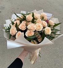 Букет Кремовые розы Латте в Кашино
