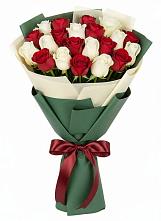 Букет Микс из красных и белых роз #REPLACE_PRED# Кашино