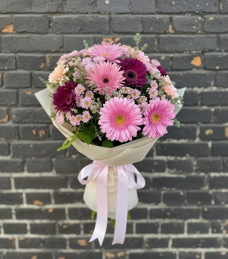 Букет цветов из: Герберы и Хризантемы в Кашино