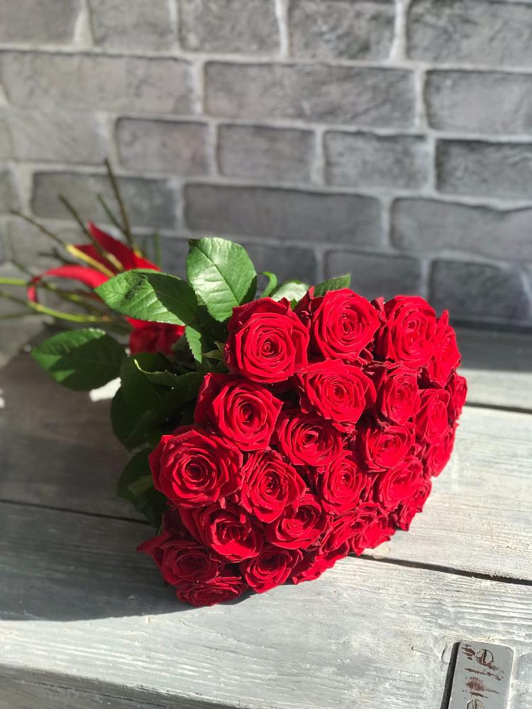 Букет Красные розы Фридом в Кашино