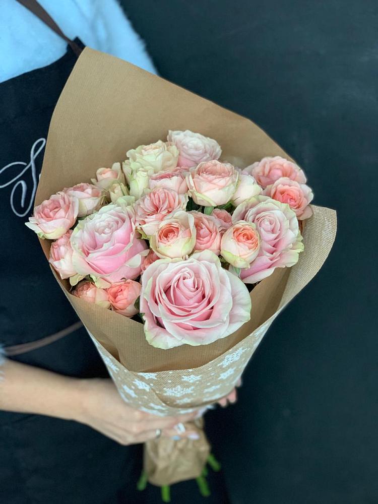 Букет цветов из: Хризантемы и Розы в Кашино