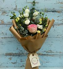Букет цветов из:  Розы и Лизиантусы в Кашино