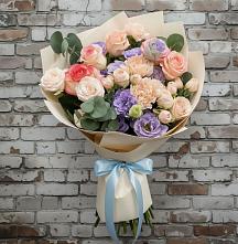 Букет цветов из:  Розы, Лизиантусы и Гвоздики #REPLACE_PRED# Кашино